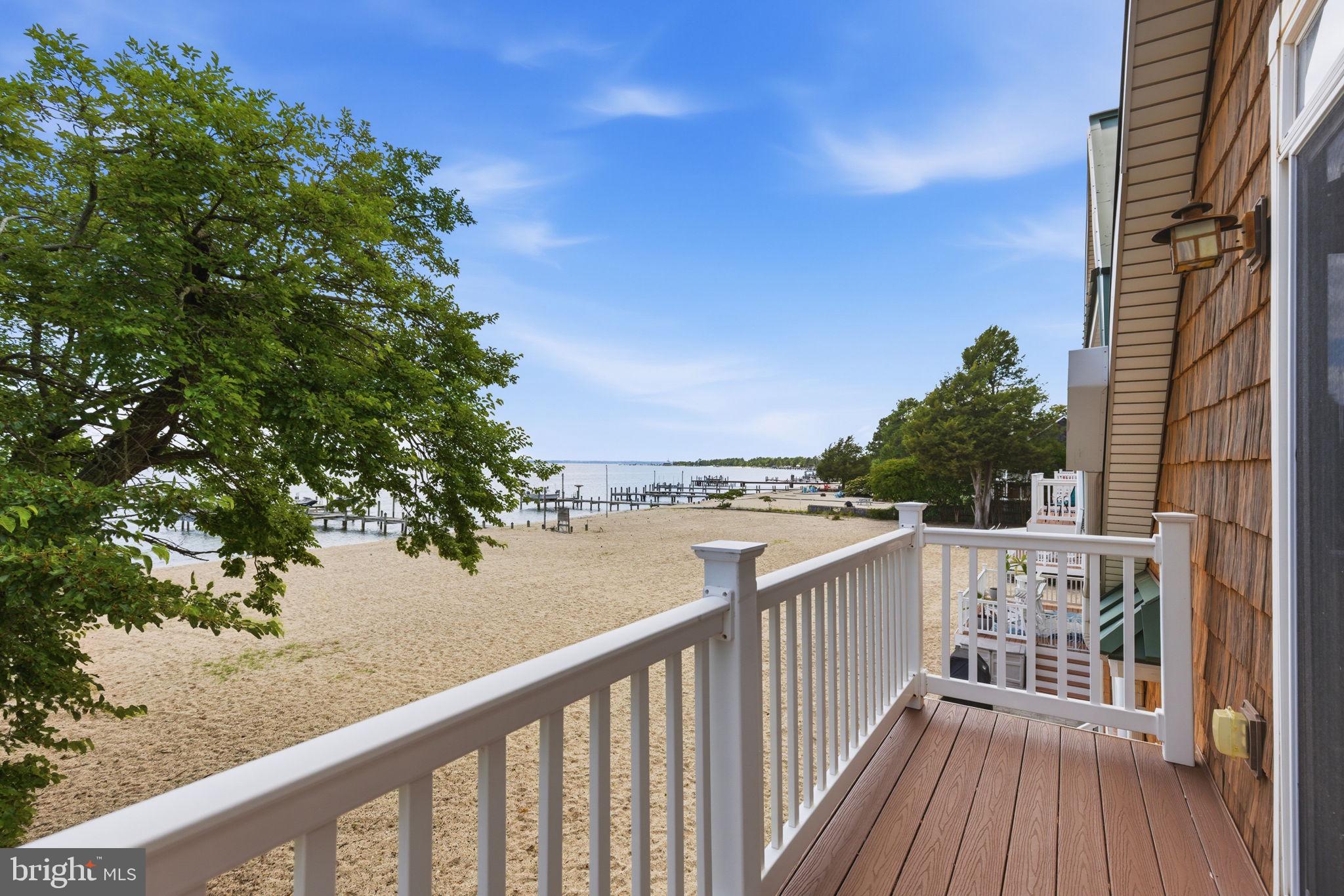 Enjoy effortless waterfront living in Southern Maryland from this prem – image 21