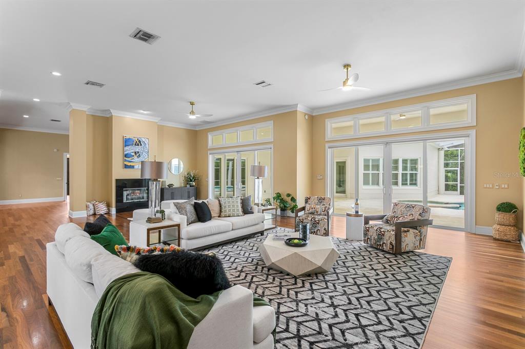 This spectacular custom executive home is situated in Avila, Tampa Bay – image 16