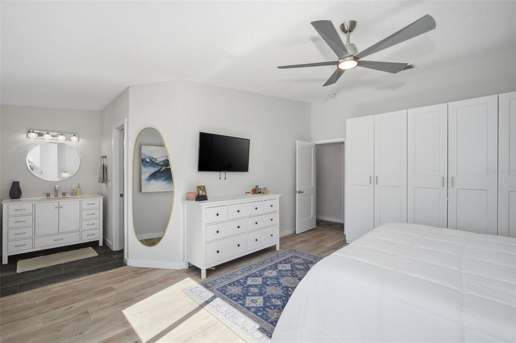 1826 1826 Nebraska Avenue NE, St Petersburg, Florida, 33703, USA, 3 Bedrooms Bedrooms, ,3 BathroomsBathrooms,Residential,For Sale,1826 Nebraska Avenue NE,TB8471507