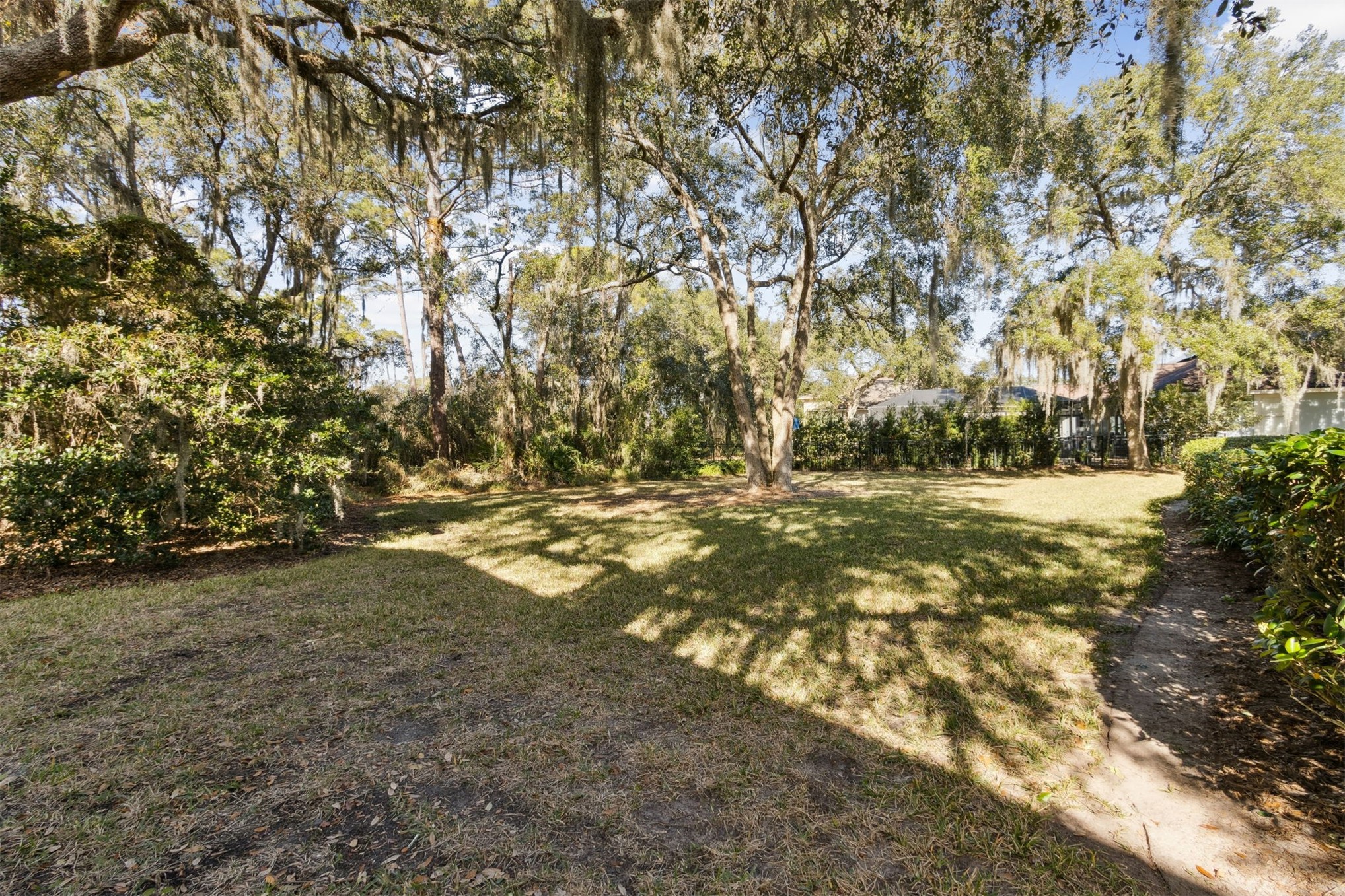 Welcome to Marsh Lakes, a sought after Fernandina Beach community know – image 45