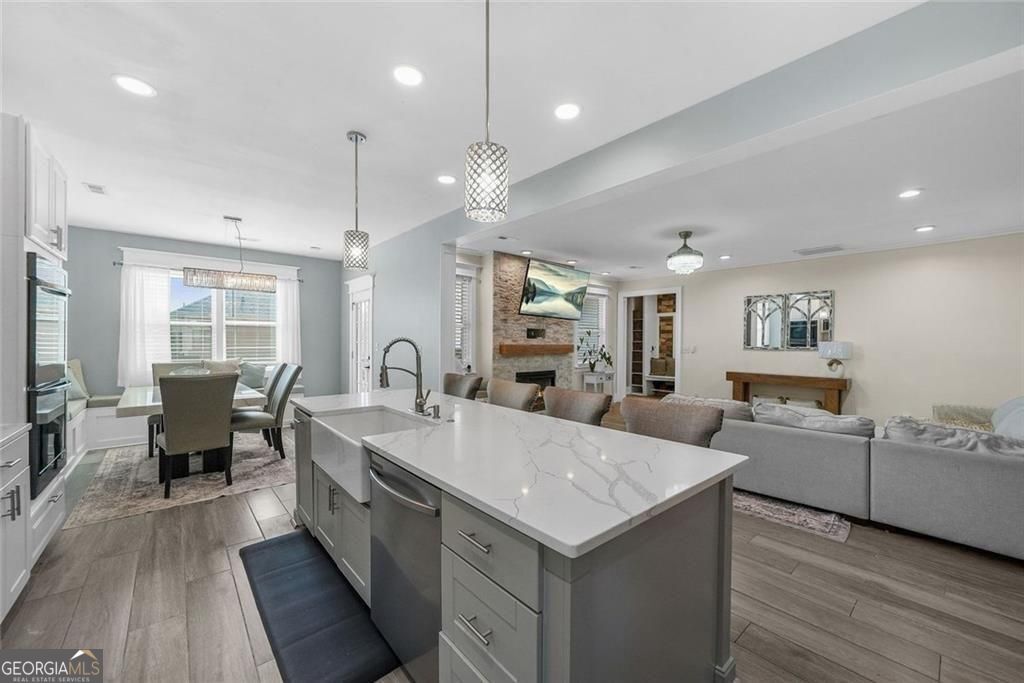 Modern living meets smart investment in the sought-after Tributary at – image 14