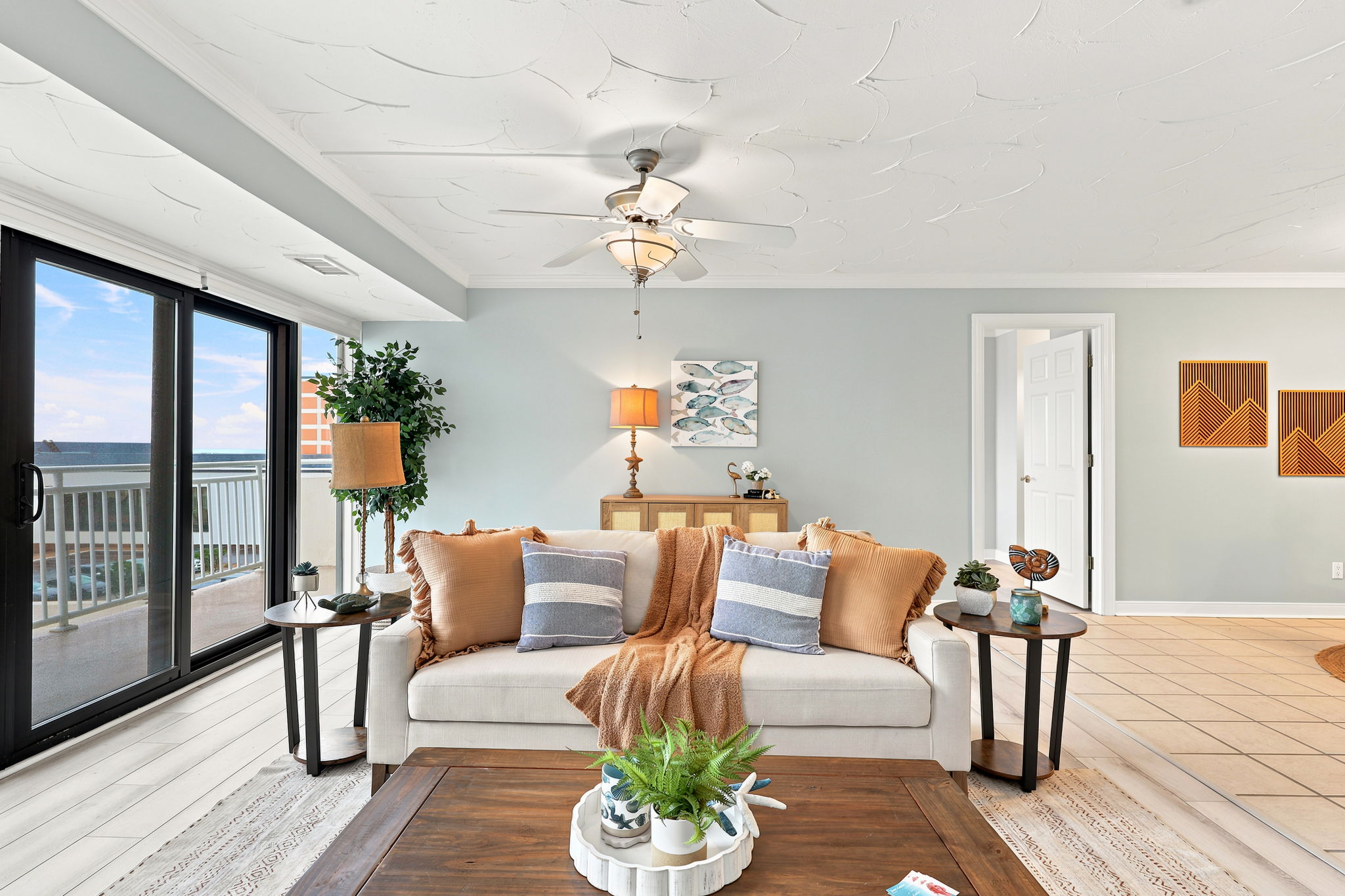 4004 4004 Atlantic Ave Unit 309, Virginia Beach, Virginia, 23451, USA, 2 Bedrooms Bedrooms, ,2 BathroomsBathrooms,Residential,For Sale,4004 Atlantic Ave Unit 309,10633444