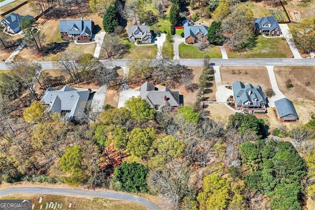 WOW - TWO HOMES ON ONE LOT!!! From the moment you arrive, the quality – image 8