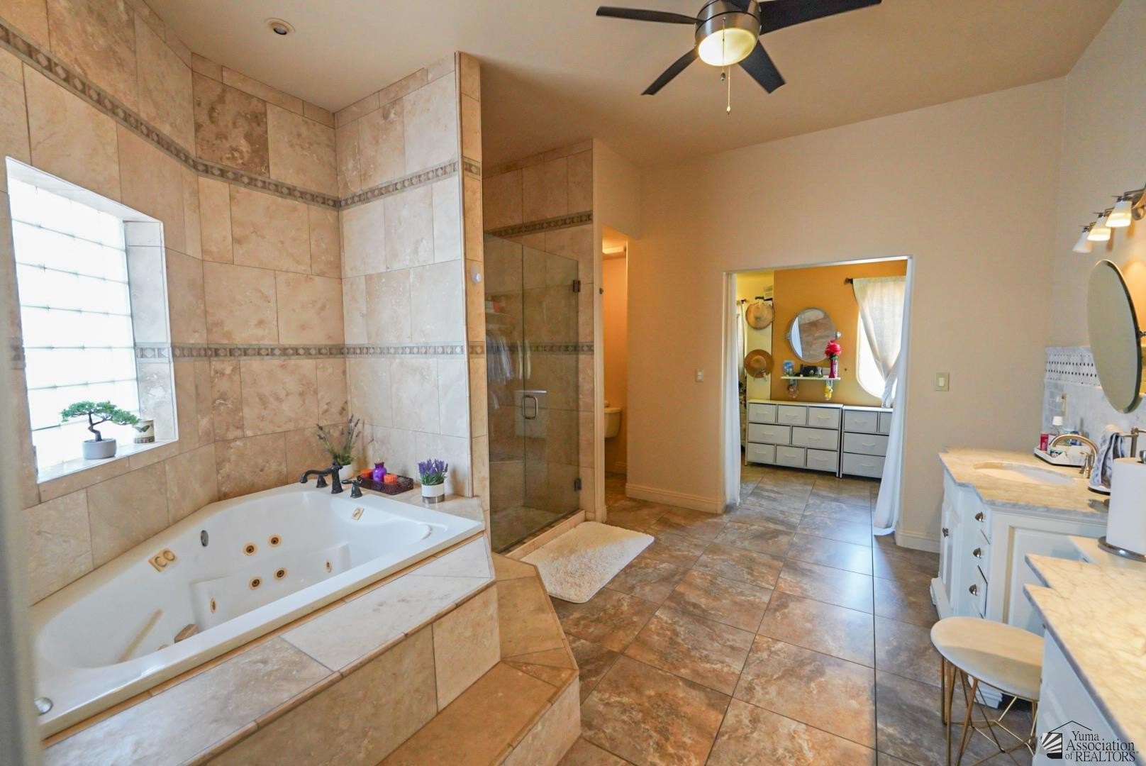 4074 4074 S AVE 5 1/2 E, Yuma, Arizona, 85365, USA, 5 Bedrooms Bedrooms, ,4 BathroomsBathrooms,Residential,For Sale,4074 S AVE 5 1/2 E,20260686