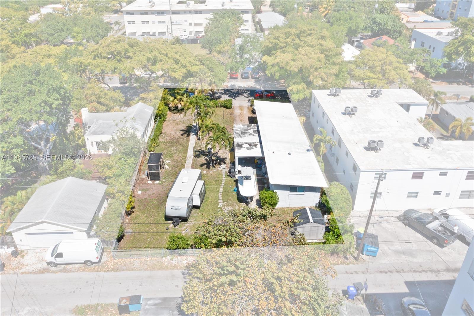 1946 1946 Madison St, Hollywood, Florida, 33020, USA, 2 Bedrooms Bedrooms, ,2 BathroomsBathrooms,Residential,For Sale,1946 Madison St,A11965789