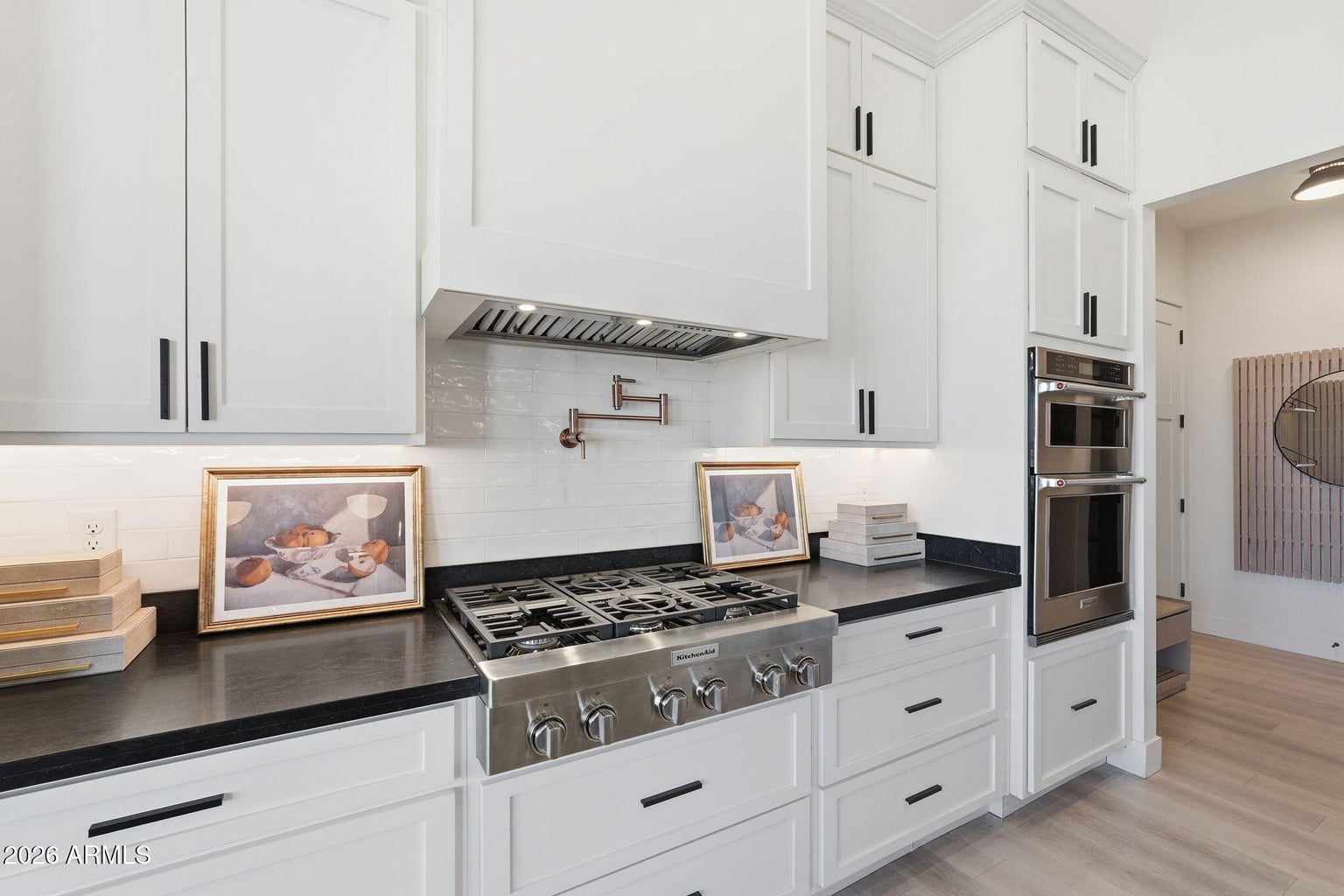 Tucked inside a gated neighborhood of Encanto Real on the edge of Quee – image 18