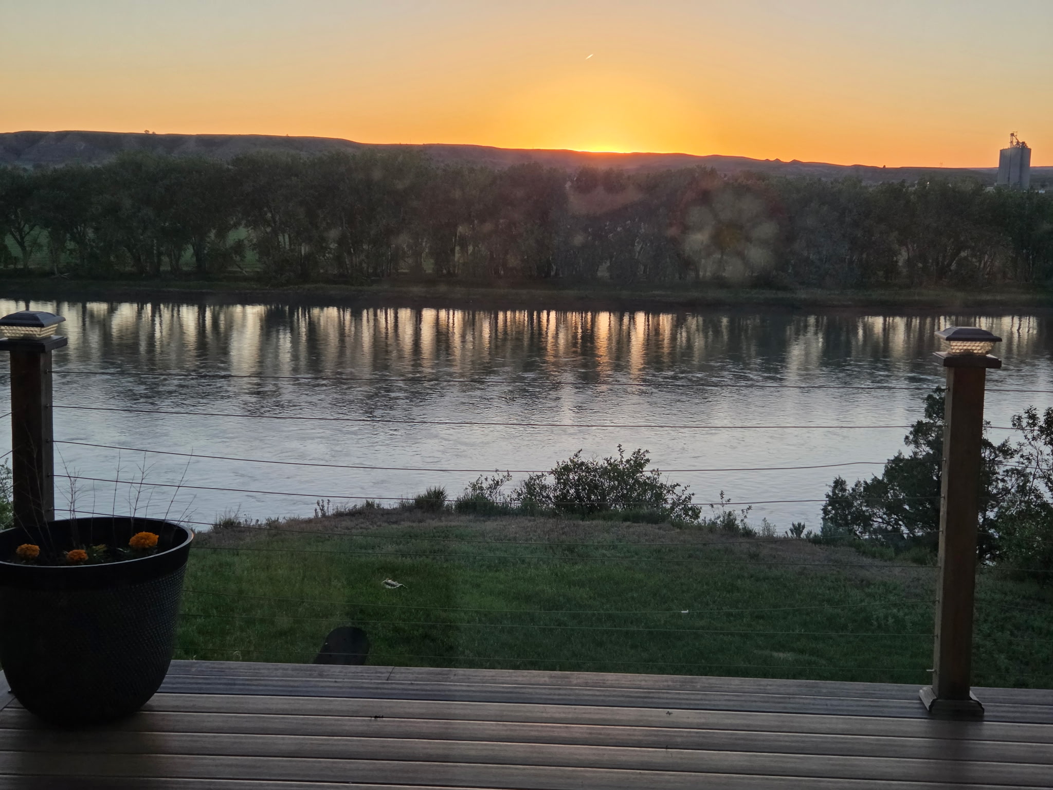 Riverfront Living on the Yellowstone River – Glendive, Montana 3 bed | – image 66