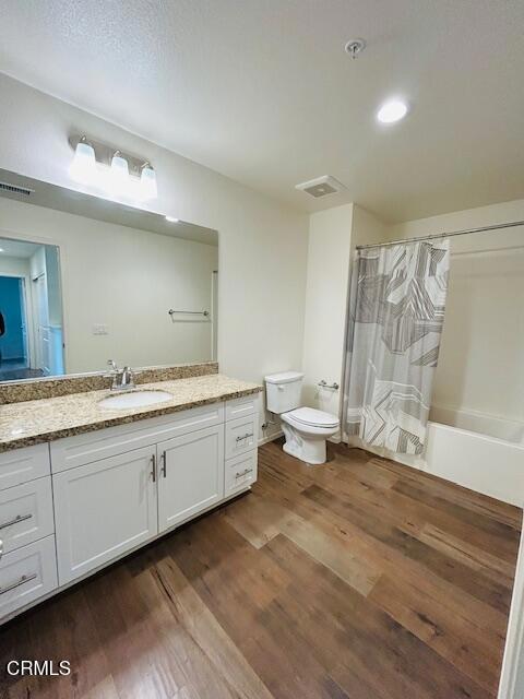 4045 4045 Aurora Way, Piru, California, 93040, USA, 3 Bedrooms Bedrooms, ,3 BathroomsBathrooms,Residential,For Sale,4045 Aurora Way,V1-35073