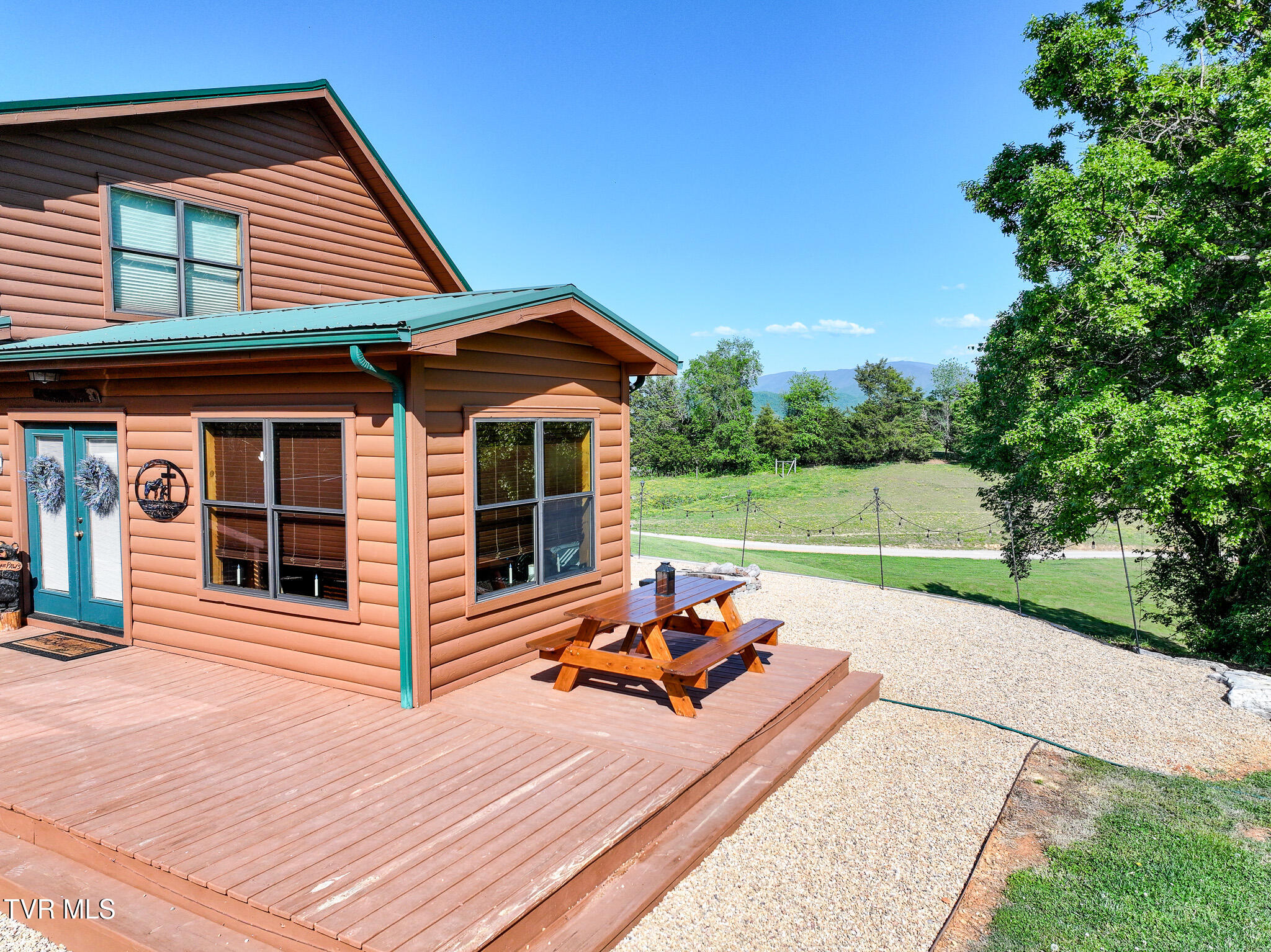 1980 1980 South Allens Bridge Road, Greeneville, Tennessee, 37743, USA, 4 Bedrooms Bedrooms, ,4 BathroomsBathrooms,Residential,For Sale,1980 South Allens Bridge Road,1c90b282-c7a2-433e-bc98-c69cf0