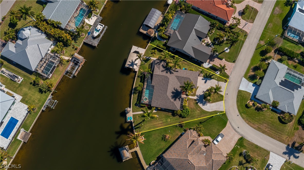If youre looking for the perfect blend of luxury and Florida lifestyle – image 6