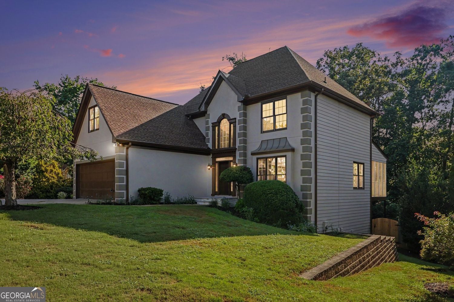 Welcome to a beautifully renovated home featuring a fully finished bas – image 2