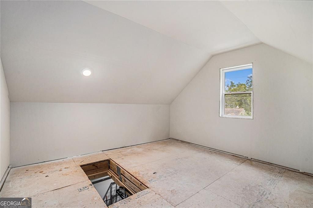 $10,000 Seller Contribution Available! Use It Your Way. Looking for a – image 23