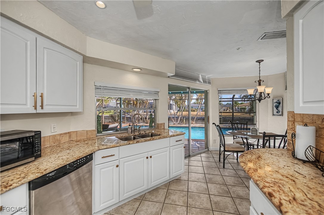So excited to present this darling home with strong bones and lots of – image 4