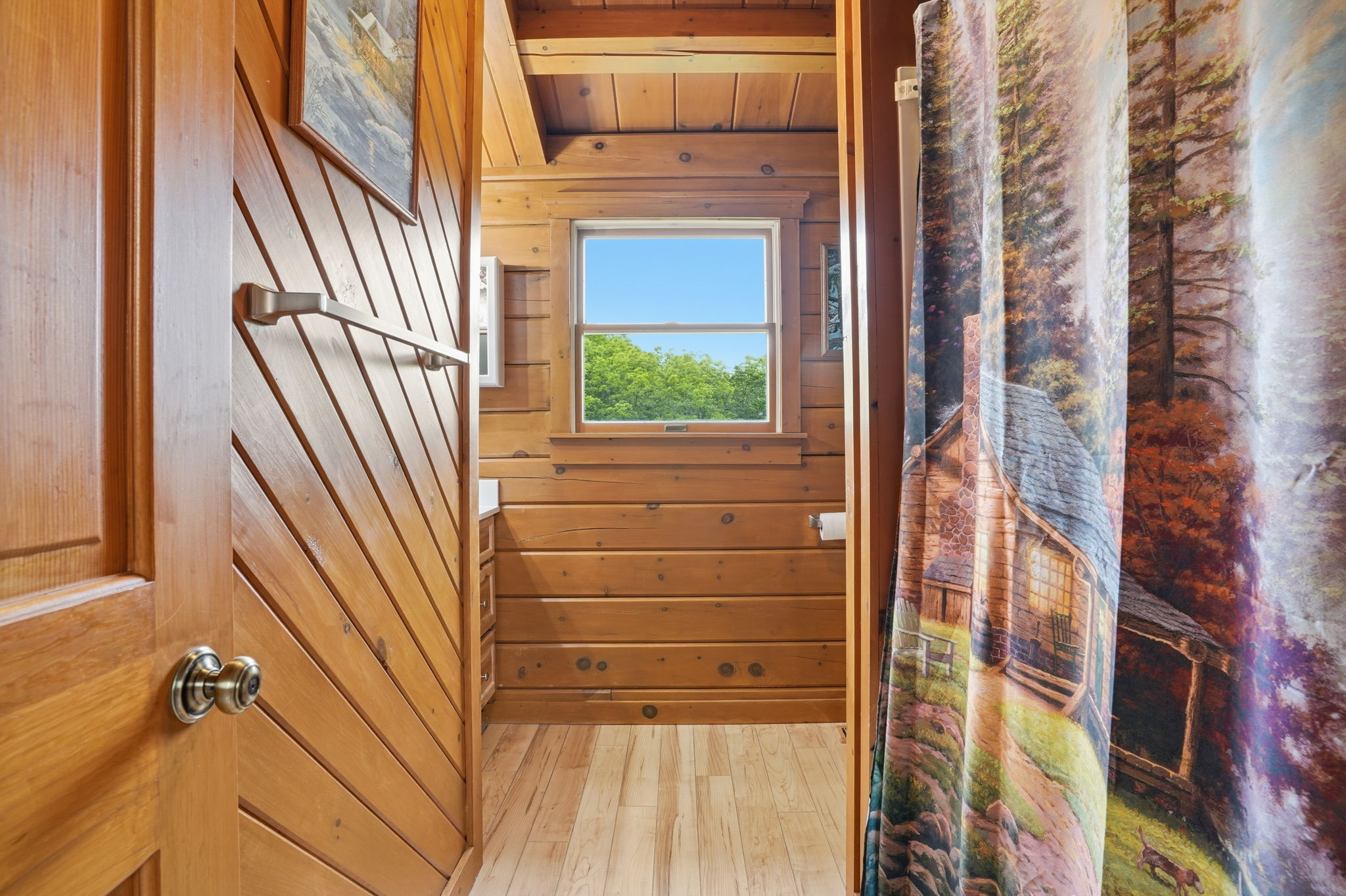 Log Cabin Retreat on 5 AcresEscape to your own private oasis tucked aw – image 28