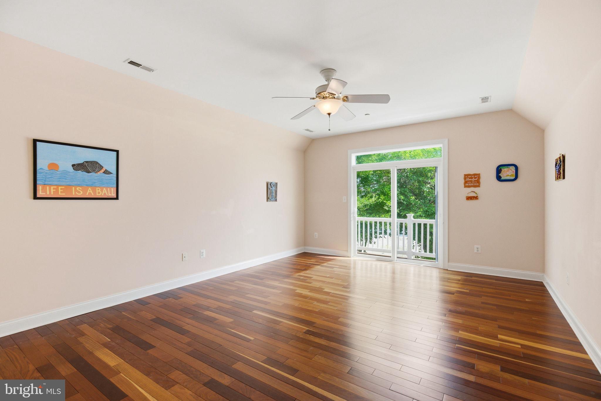 Enjoy effortless waterfront living in Southern Maryland from this prem – image 74