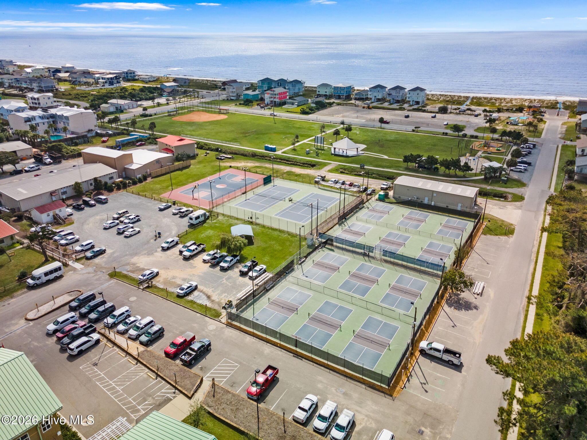 309 309 NE 41st Street, Oak Island, North Carolina, 28465, USA, 3 Bedrooms Bedrooms, ,2 BathroomsBathrooms,Residential,For Sale,309 NE 41st Street,49209beb-45bc-4bc2-9999-eeaeb4