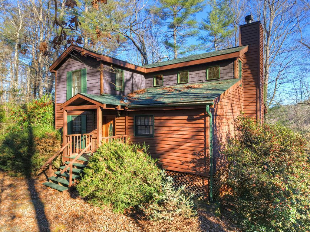 Look “Beyond the Ordinary” at this Distinctive “Furnished” Cabin which – image 11