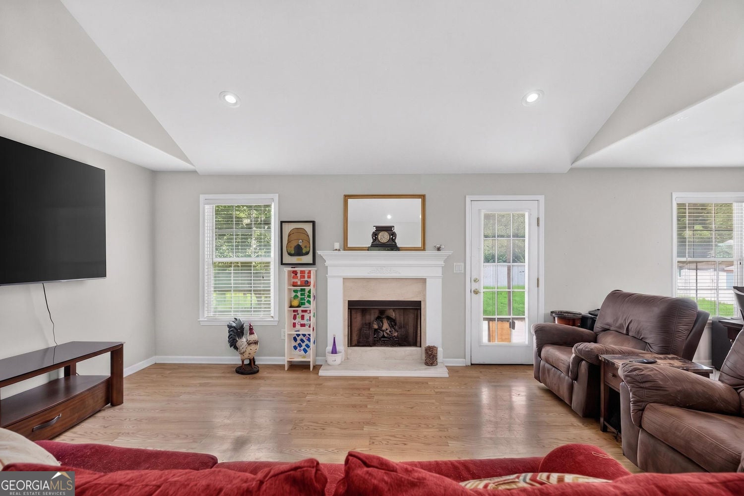 Welcome to your own private retreat in Palmetto, Georgia! Situated on – image 6
