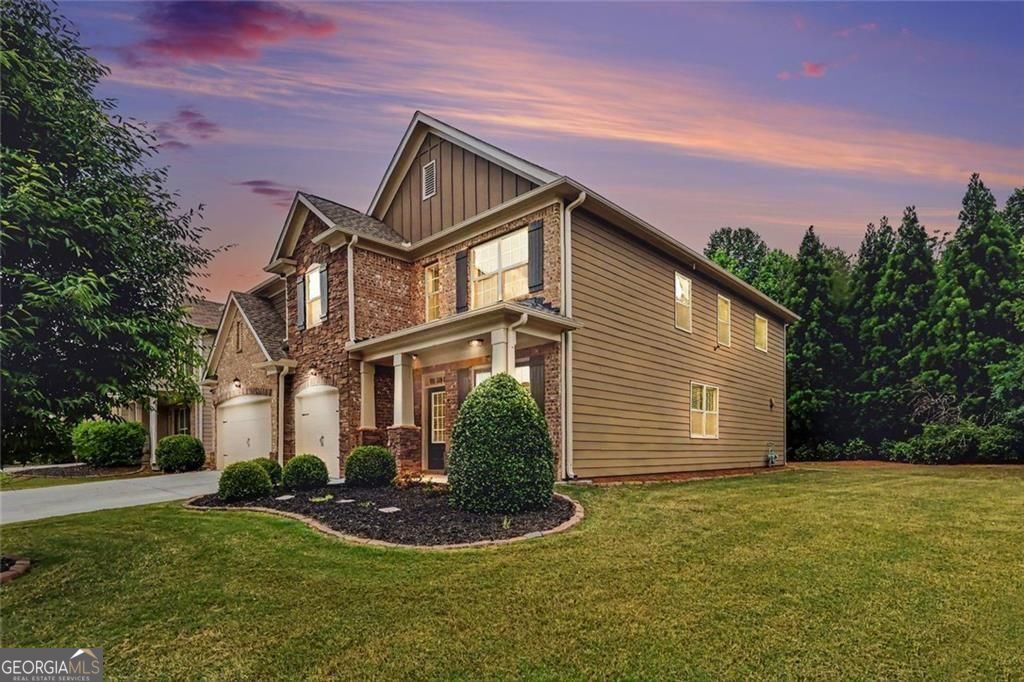 Location, location for this one, so close to the Mall of Georgia with – image 4