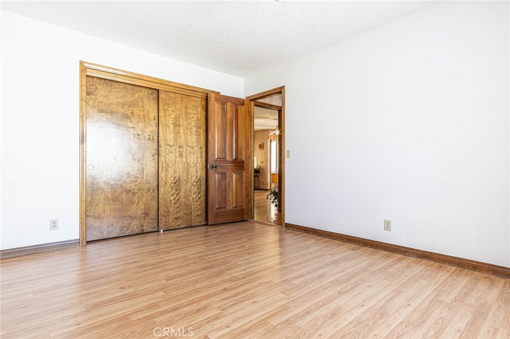 Something is refreshing about a home that actually gives you room to b – image 53