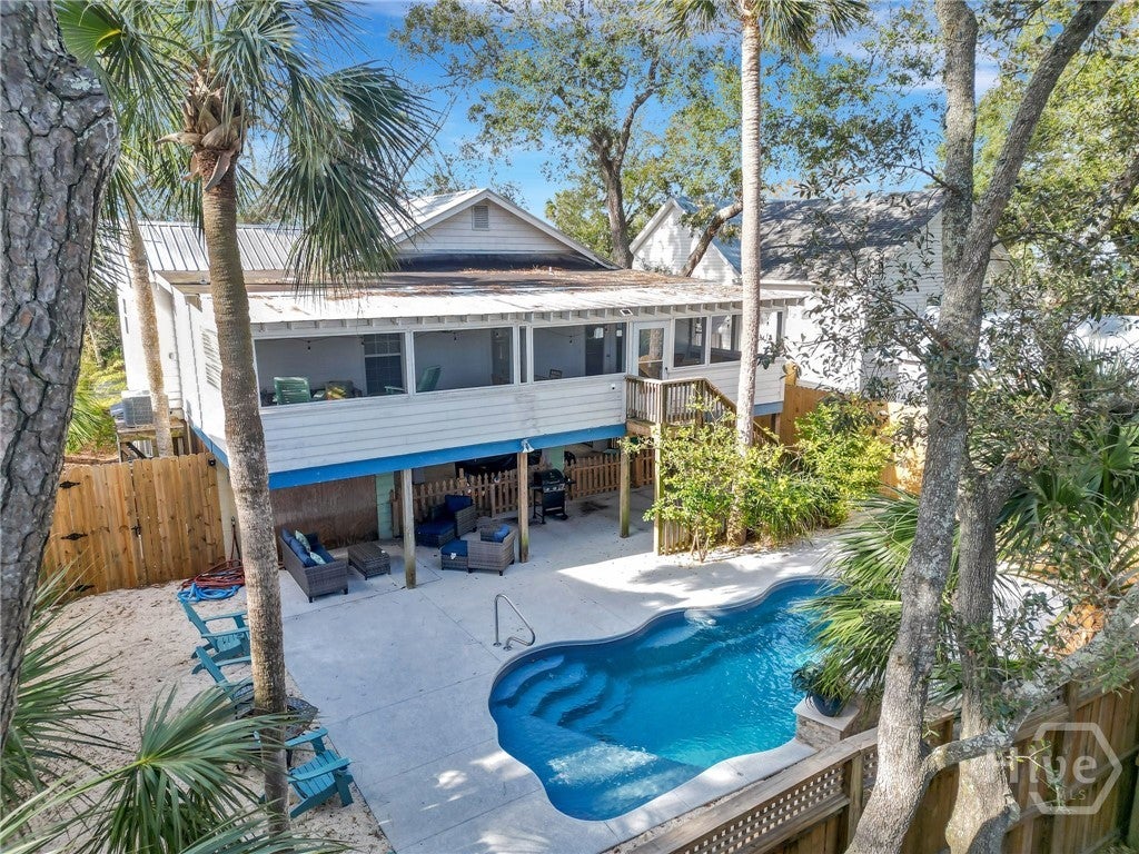 Charming raised, restored cottage in the heart of Tybee -a perfect ble – image 41