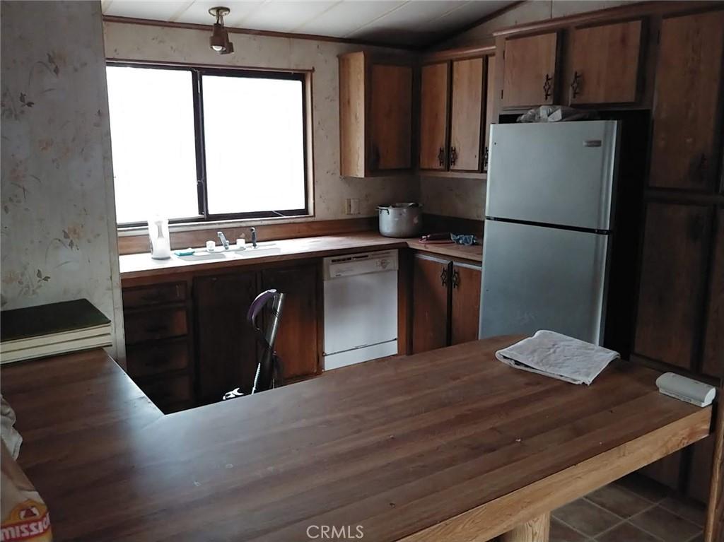 Fabulous 80 Acre Parcel with Manufactured Home and One Incredible Barn – image 22