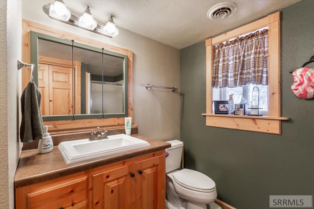 3883/3872 Lake Shore Drive, ISLAND PARK, Idaho, 83429, USA, 3 Bedrooms Bedrooms, ,3 BathroomsBathrooms,Residential,For Sale,3883/3872 Lake Shore Drive,2184558