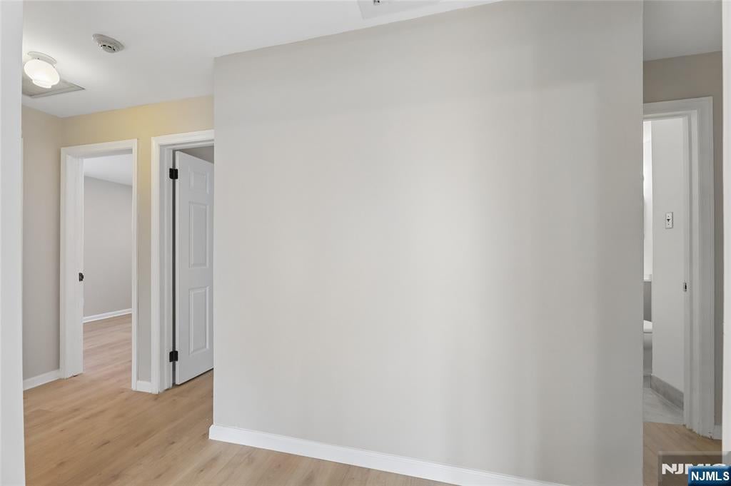 478 478 Riverside Terrace, Rutherford, New Jersey, 07070, USA, 4 Bedrooms Bedrooms, ,2 BathroomsBathrooms,Residential,For Sale,478 Riverside Terrace,70a6501e-e6ff-4e27-9a4a-d2de66