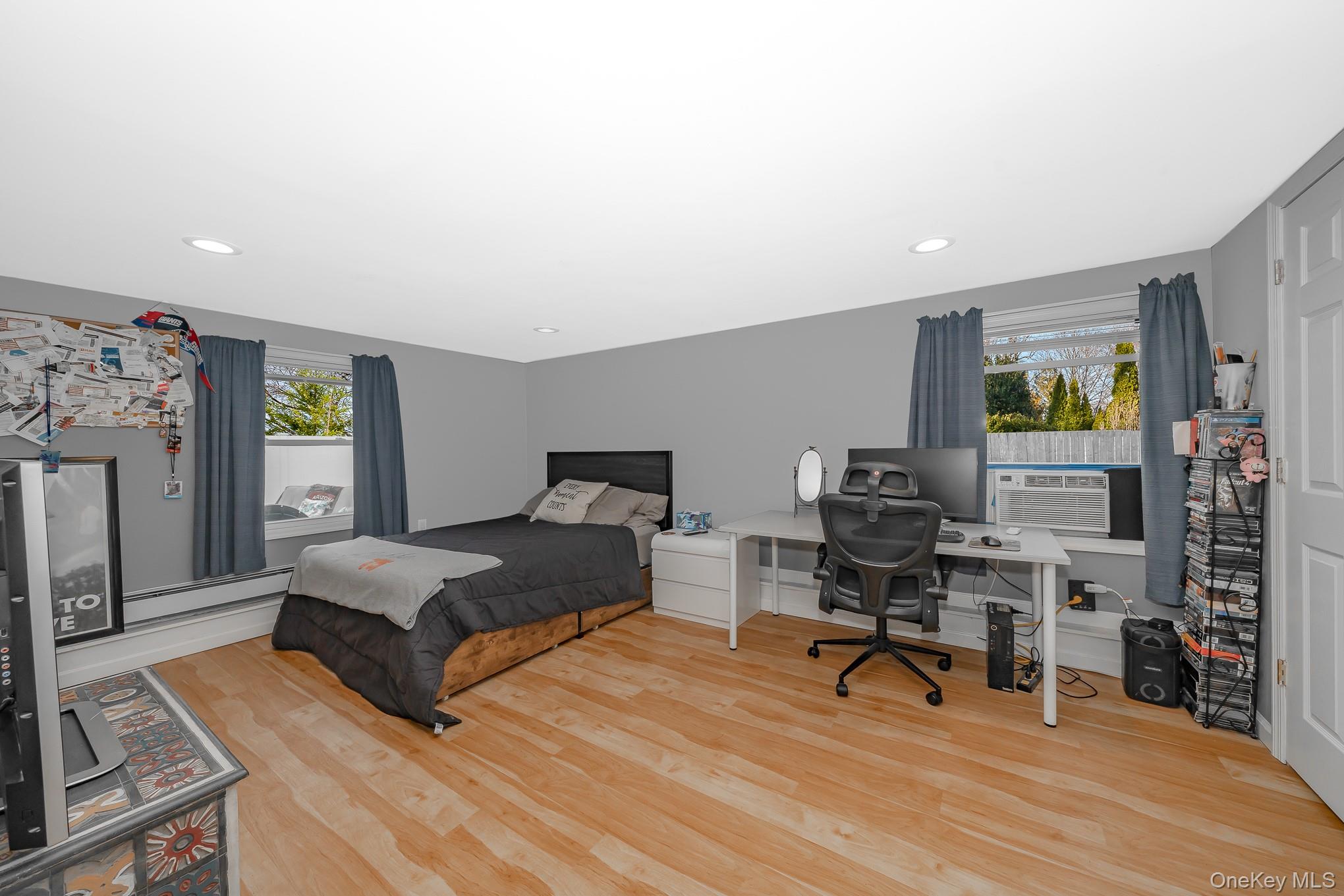 Welcome to this spacious Hi Ranch located on a quiet dead end street i – image 11