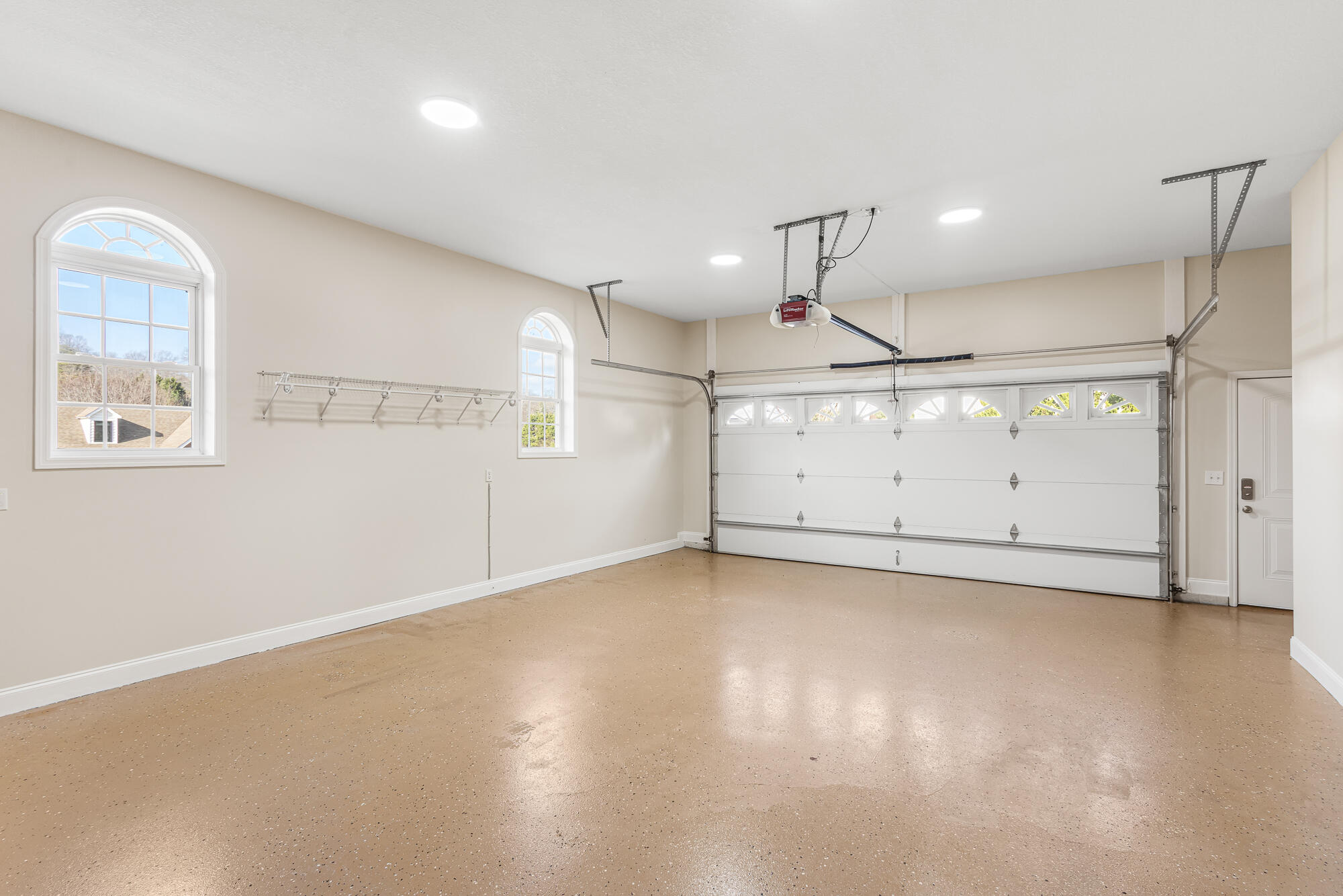 504 504 Lynnwood Drive, Athens, Tennessee, 37303, USA, 4 Bedrooms Bedrooms, ,4 BathroomsBathrooms,Residential,For Sale,504 Lynnwood Drive,20260134