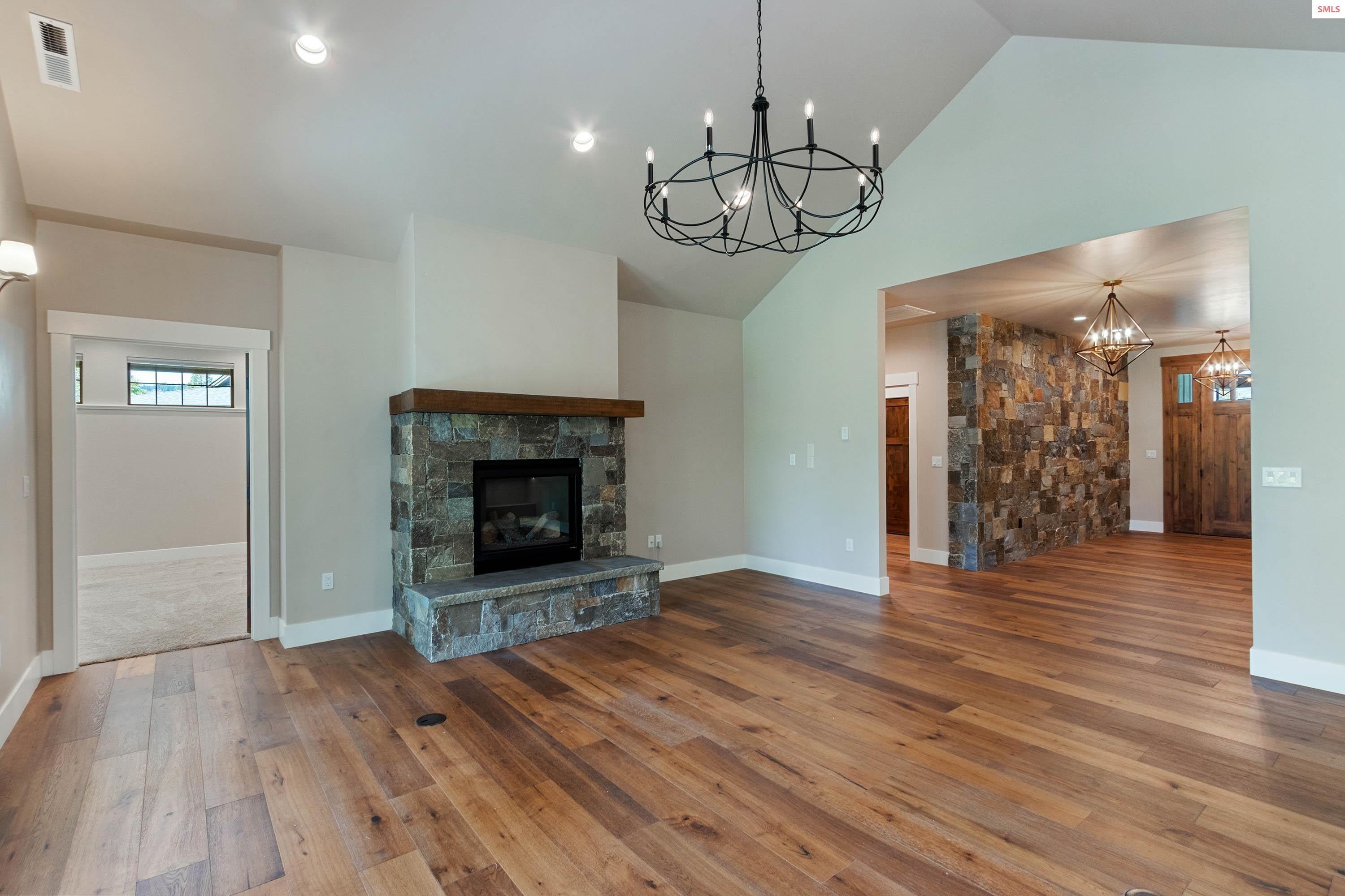 403 403 Slaveck, Dover, Idaho, 83825, USA, 3 Bedrooms Bedrooms, ,2 BathroomsBathrooms,Residential,For Sale,403 Slaveck,20260653