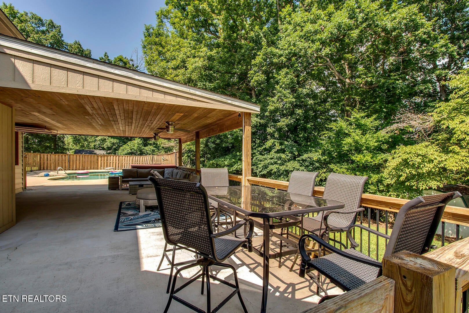 Are you looking for a wonderful home in a desired subdivision in a gre – image 49