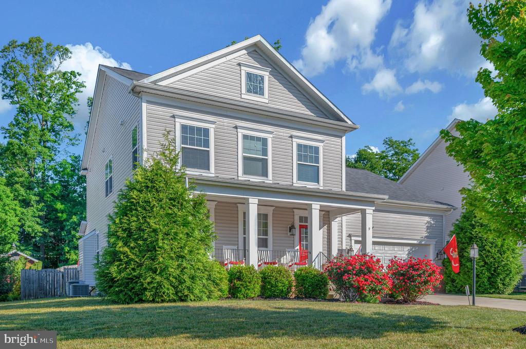 9 9 Sutter Drive, Fredericksburg, Virginia, 22405, USA, 5 Bedrooms Bedrooms, ,5 BathroomsBathrooms,Residential,For Sale,9 Sutter Drive,6112093a-7c20-4b1f-b5cb-6f9b80