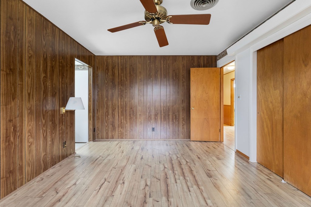 1801 1801 N Llano St, Fredericksburg, Texas, 78624, USA, 3 Bedrooms Bedrooms, ,2 BathroomsBathrooms,Residential,For Sale,1801 N Llano St,104229
