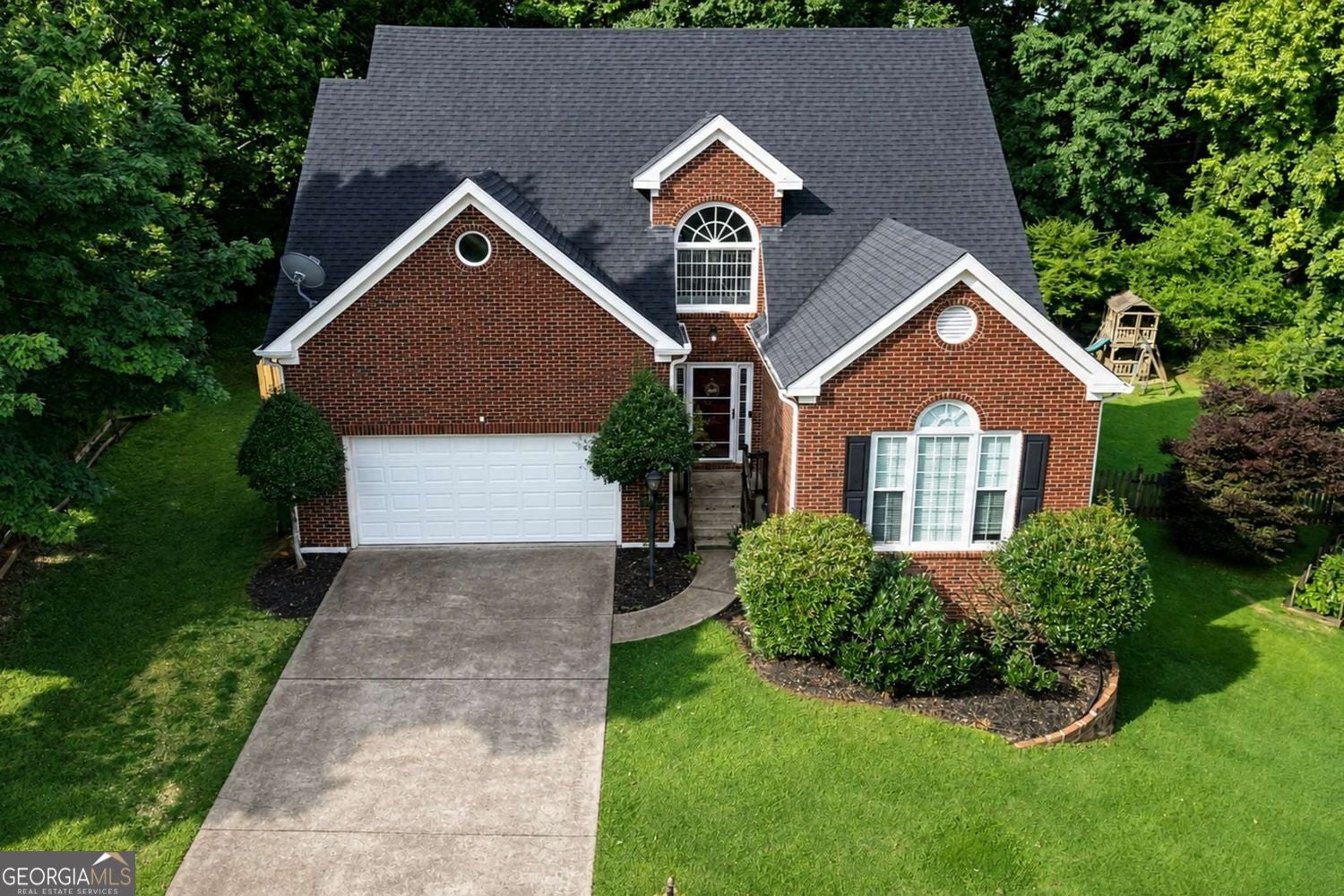 Buy This Home & We Will Buy Yours! Lease Purchase Oppurtunity Availabl – image 1