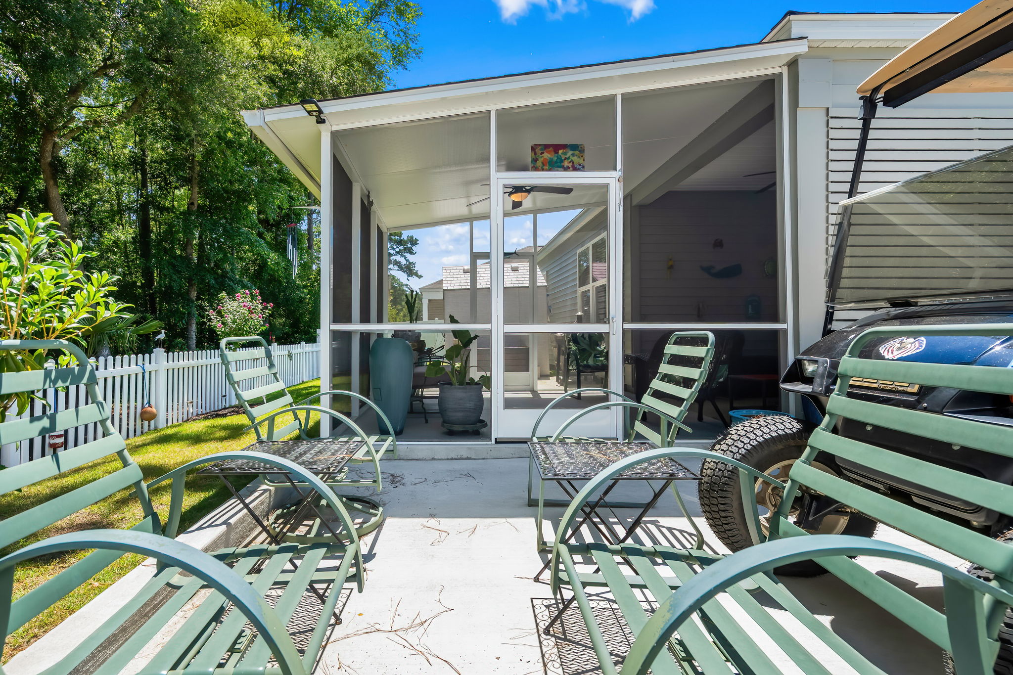 This is a beautifully maintained 4 BR/2BA one level, open concept ranc – image 33