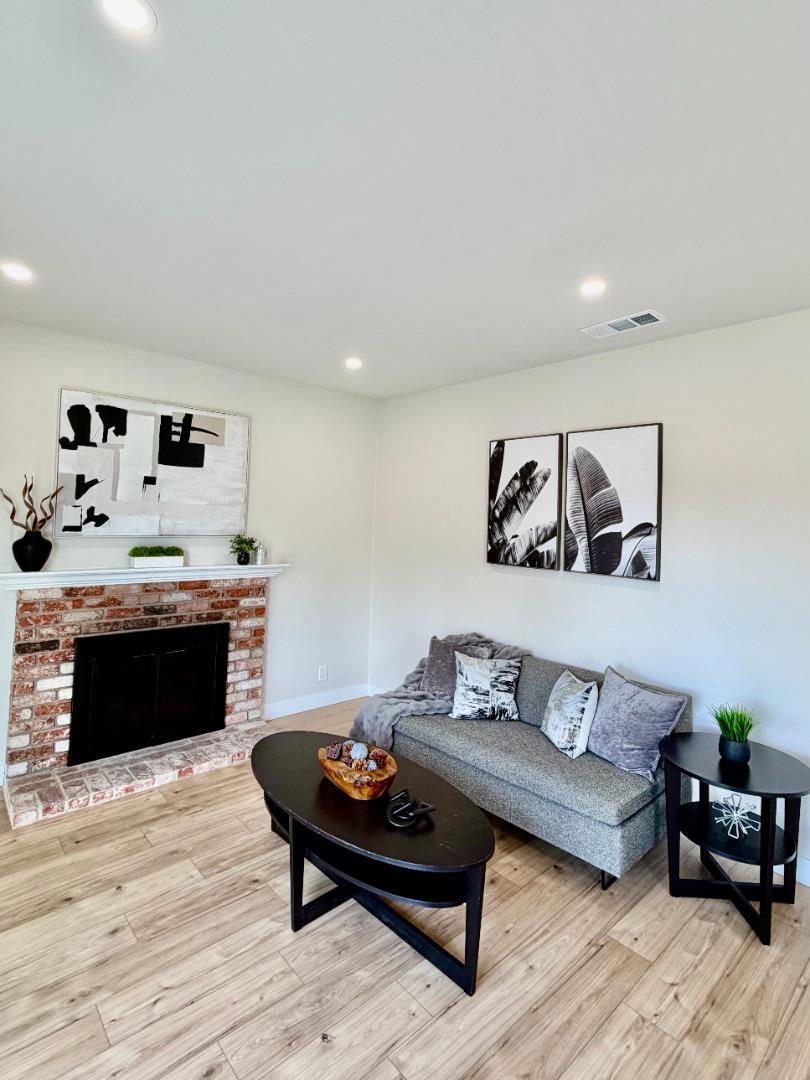 7579 7579 Burnham Way, Dublin, California, 94568, USA, 3 Bedrooms Bedrooms, ,2 BathroomsBathrooms,Residential,For Sale,7579 Burnham Way,47d0f610-0e9e-4e22-a365-a2afe5