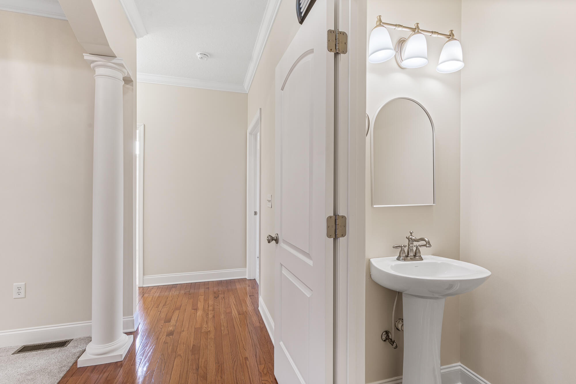 504 504 Lynnwood Drive, Athens, Tennessee, 37303, USA, 4 Bedrooms Bedrooms, ,4 BathroomsBathrooms,Residential,For Sale,504 Lynnwood Drive,20260134
