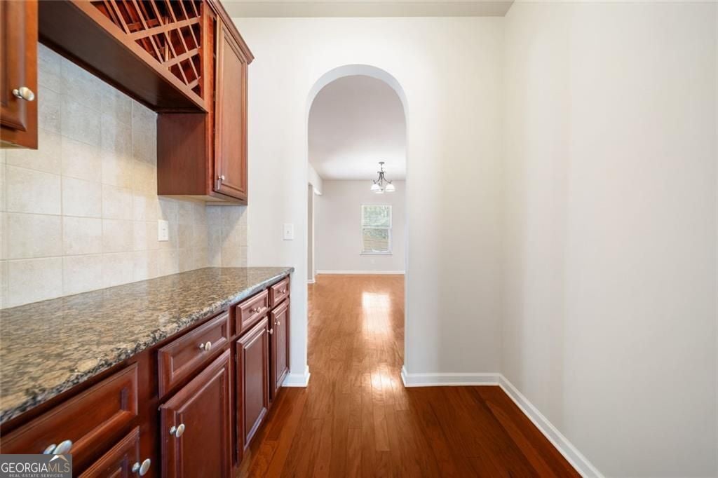 Timeless curb appeal and solid construction define this beautifully ma – image 14