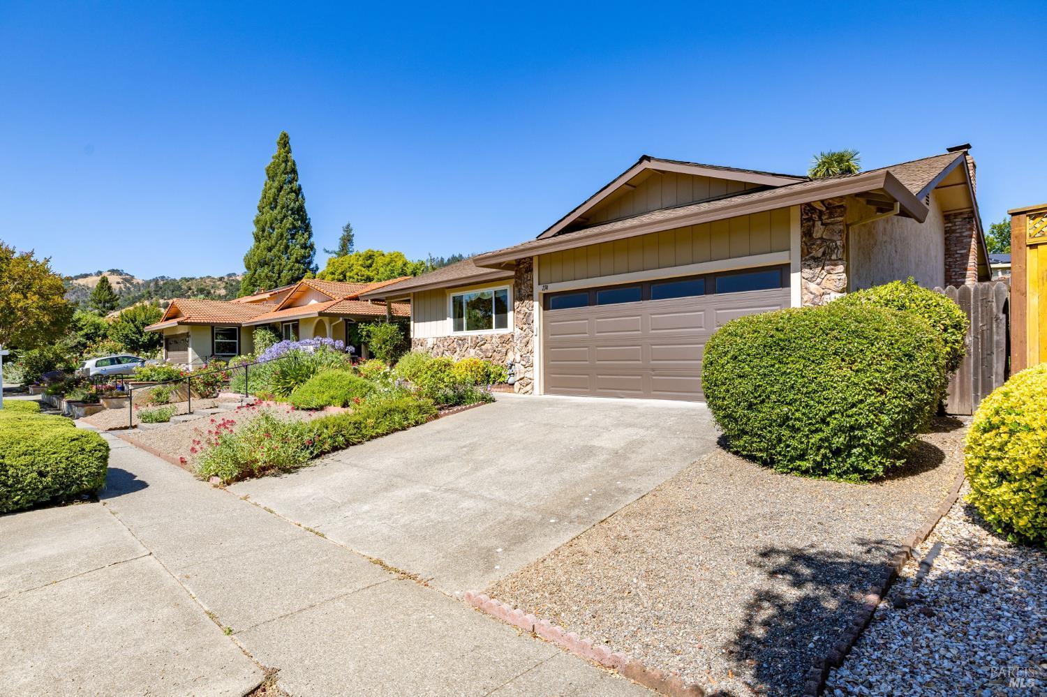 Welcome to 274 Beech Avenue, a beautifully maintained single-story hom – image 3