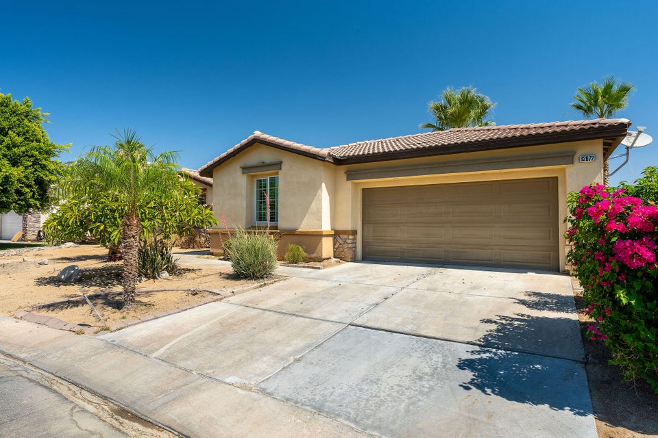 Exceptional opportunity to own a spacious 4 bedroom, 3 bath residence – image 4