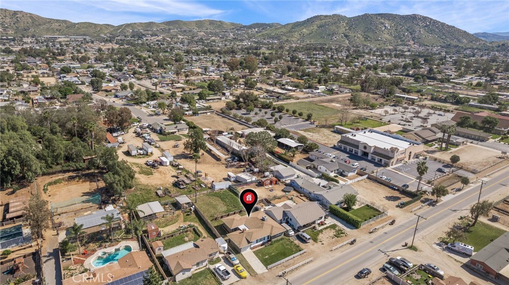 3757 3757 Corona, Norco, California, 92860, USA, 4 Bedrooms Bedrooms, ,2 BathroomsBathrooms,Residential,For Sale,3757 Corona,IG26015572