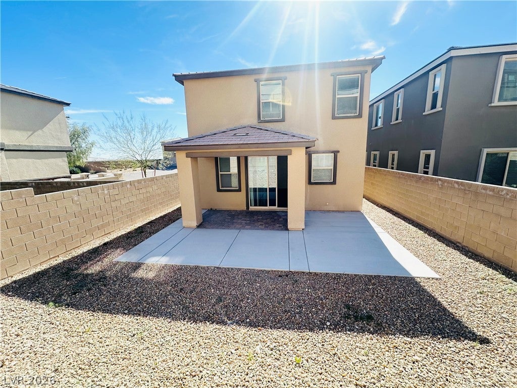 Welcome to your dream home in the prestigious Summerlin master-planned – image 41
