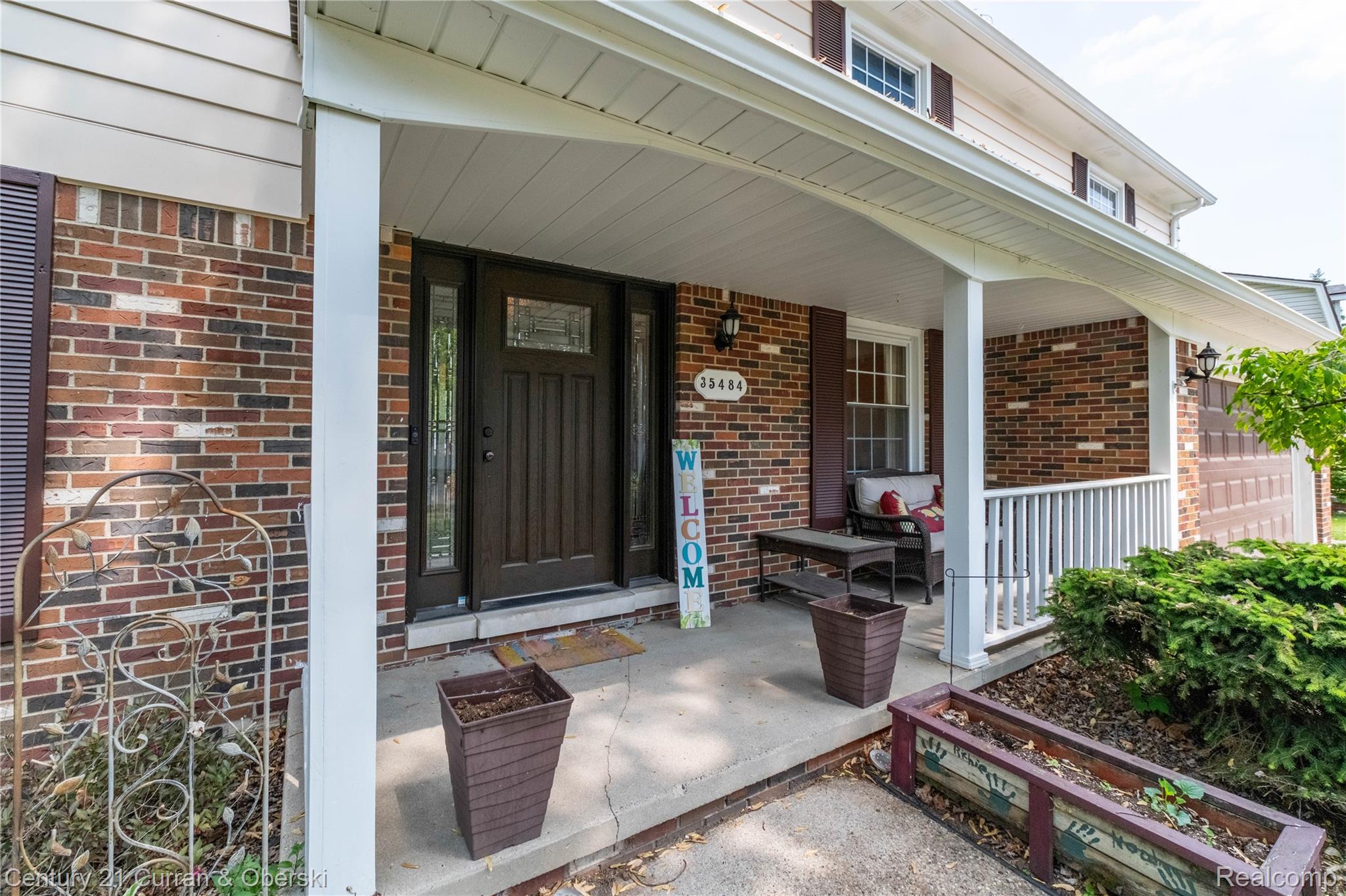 35484 35484 Bennett Street, Livonia, Michigan, 48152, USA, 6 Bedrooms Bedrooms, ,3 BathroomsBathrooms,Residential,For Sale,35484 Bennett Street,48cccbbc-518b-423c-b866-0b6ffb