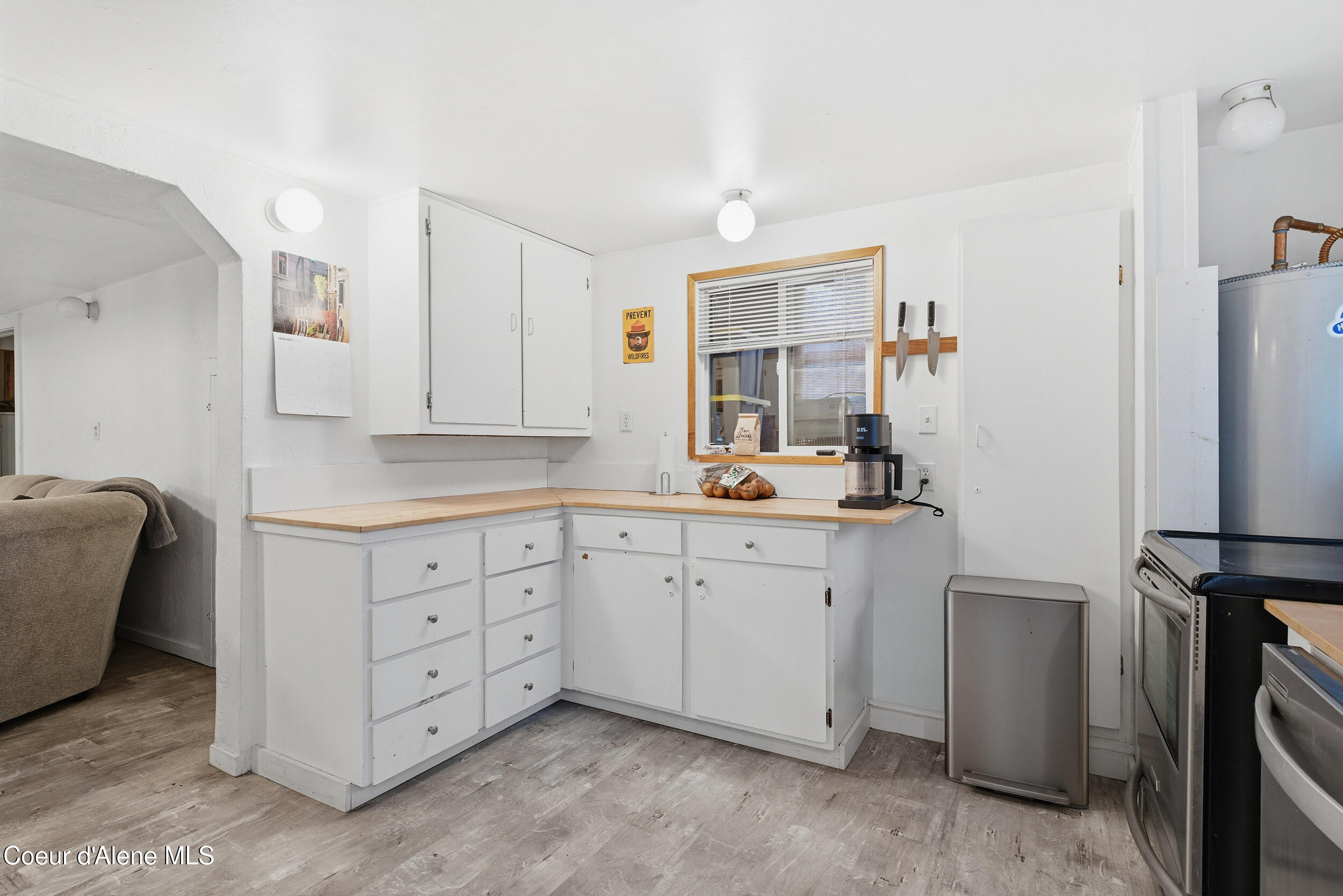 417 417 N Pine St, Sandpoint, Idaho, 83864, USA, ,Residential,For Sale,417 N Pine St,26-1642
