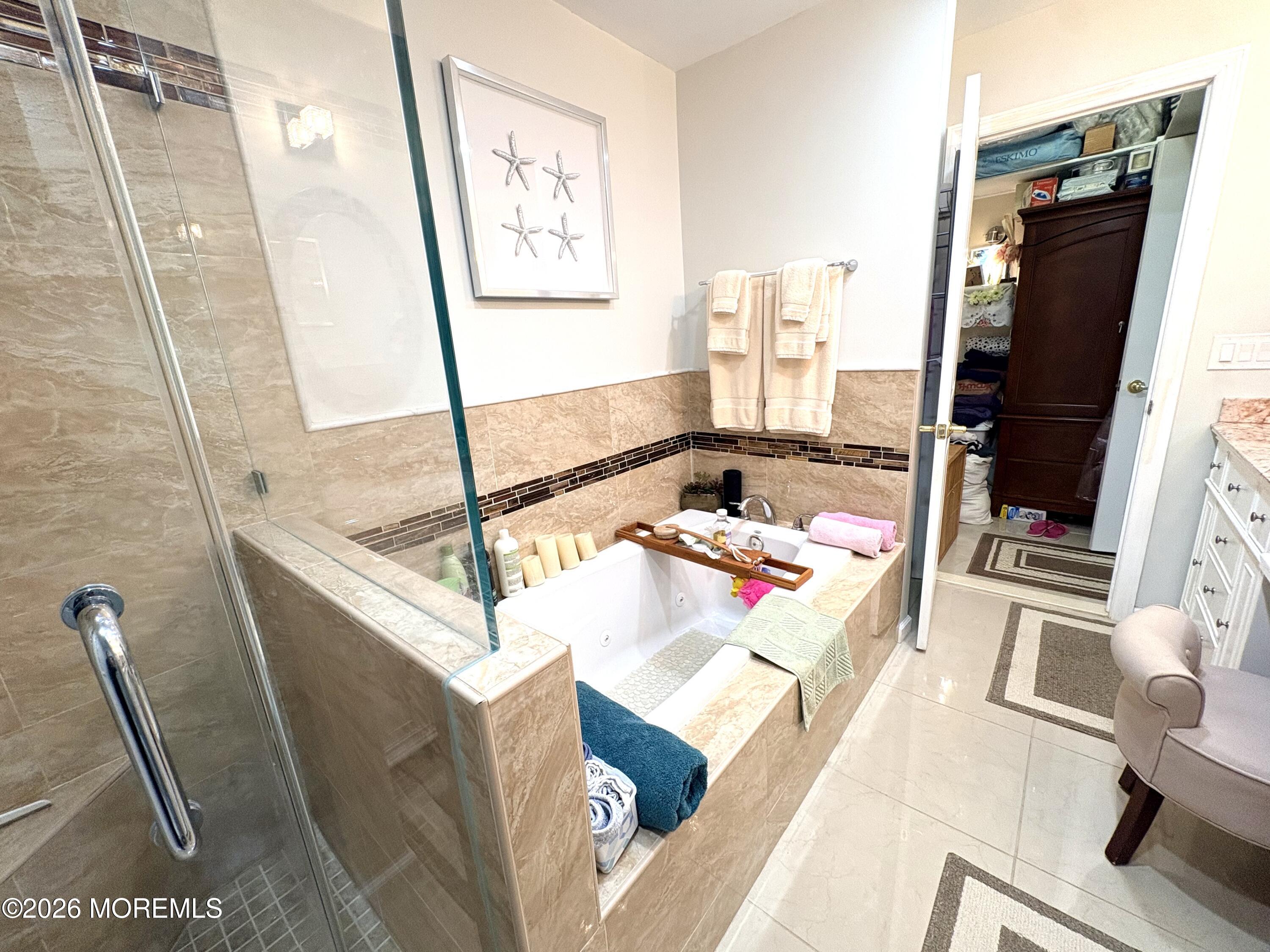 No expense spared in this impeccably upgraded home in the sought-after – image 25