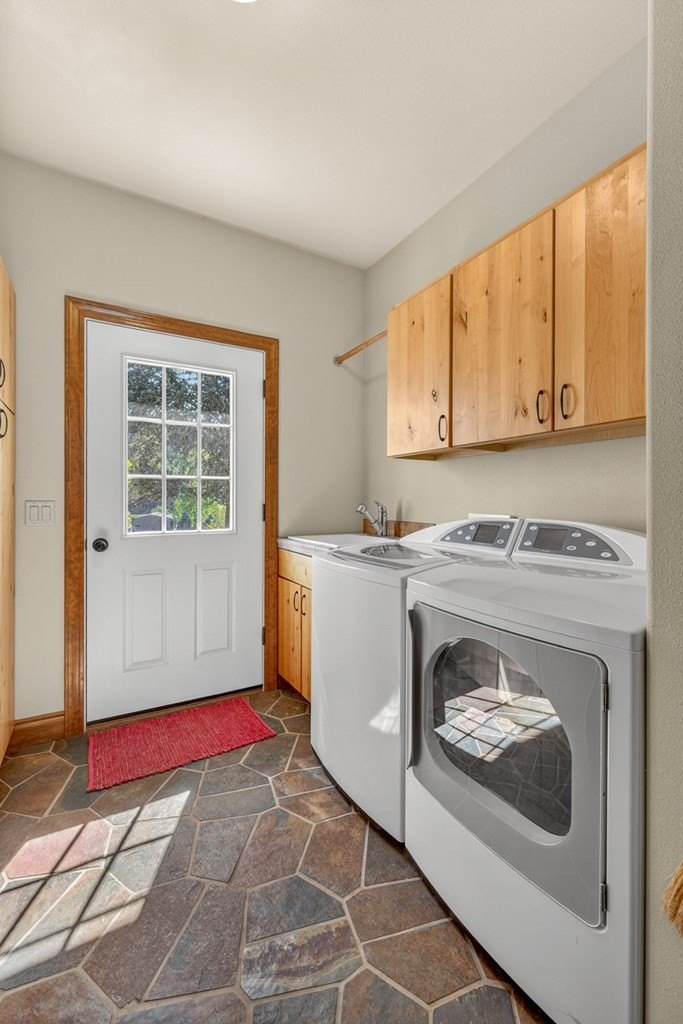 Deford Road, White Bird, Idaho, 83554, USA, 3 Bedrooms Bedrooms, ,3 BathroomsBathrooms,Residential,For Sale,Deford Road,a6f450cf-f340-4c70-aca9-5f4854