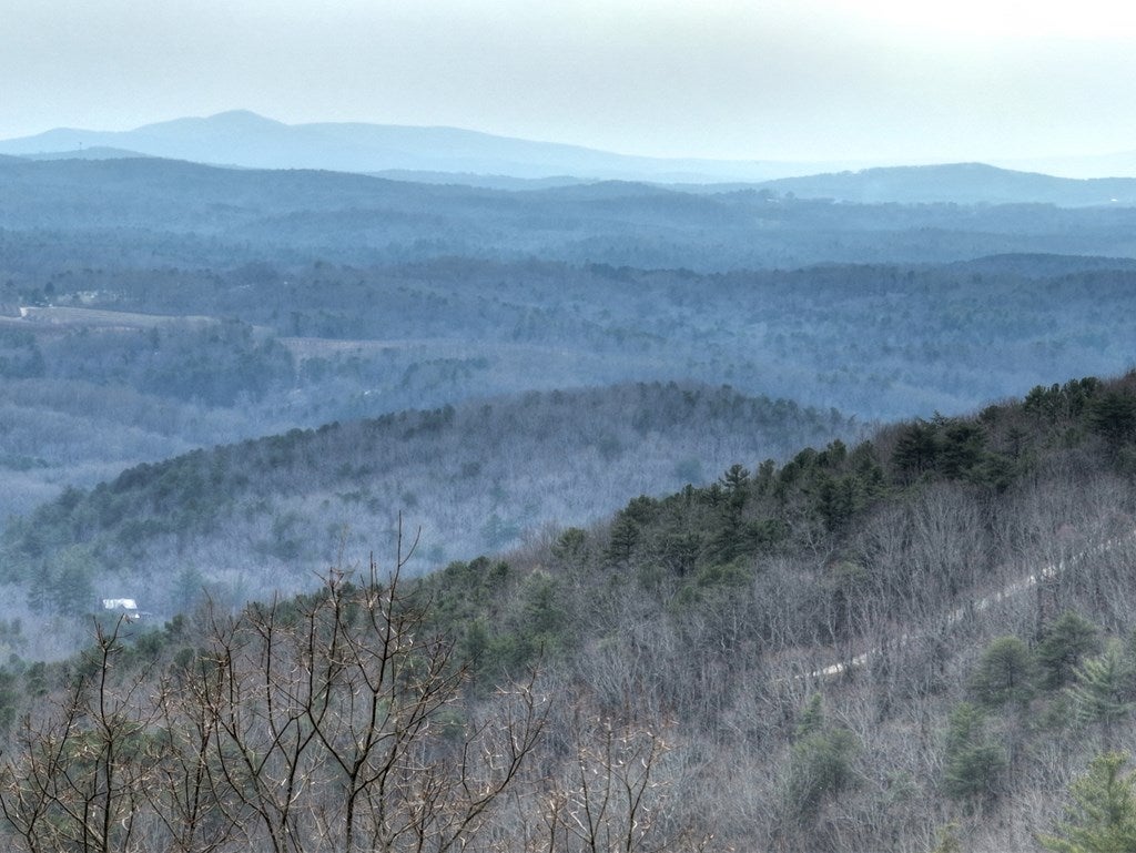 Spectacular “Top of the Mountain” Long-Range Views showcases Several M – image 83