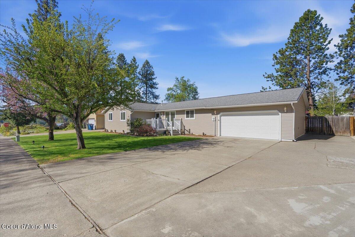 416 416 S Timber LN, Post Falls, Idaho, 83854, USA, 3 Bedrooms Bedrooms, ,2 BathroomsBathrooms,Residential,For Sale,416 S Timber LN,26-6682