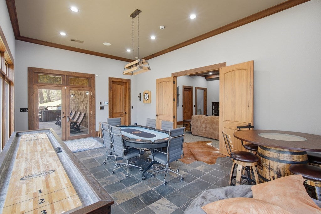 Architectural Mountain Sanctuary on 5+ Private Acres. Experience refin – image 84